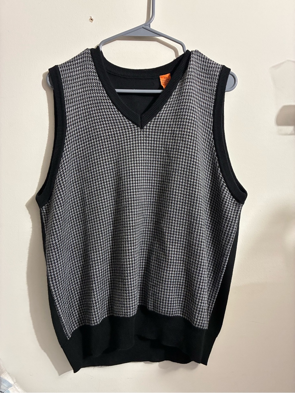 SWEATER VEST (PRESUMABLY SETTE PONTI) MADE IN ITALY 50% MERINO WOOL 50% ACRYLIC